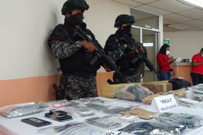 Hecho. La policía del Distrito Sur presentó evidencias de los últimos operativos realizados en la zona.