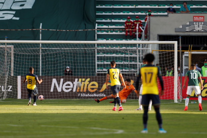 La Conmebol explicó los motivos que tuvieron los árbitros para sentenciar el penal a favor de Ecuador