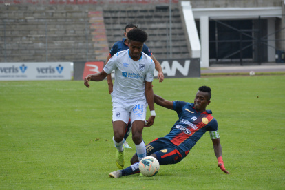 Los camaratas no encontraron la fórmula para vencer al cuadro olmedino en su territorio.