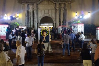 La exposición de milagros en  la parroquia Santa Teresita del Niño Jesús, en la urbanización en Entre Ríos, en la vía a Samborndón.