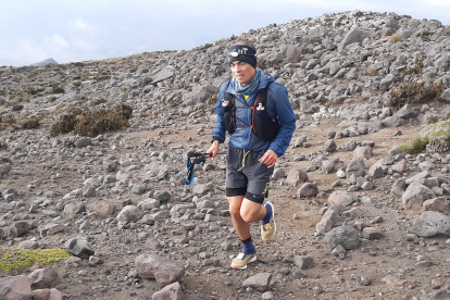 Joselito Moreno recorrió los 39 kilómetros de la prueba alrededor del volcán Chimborazo a lo largo de un terreno escarpado y muy irregular
