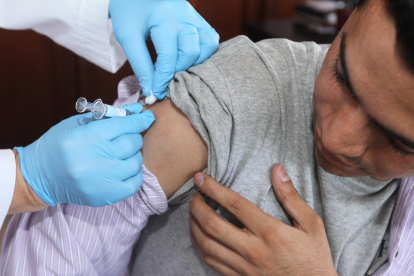 Para Ecuador, dos parecen ser las alternativas más cercanas según las últimas señales que ha enviado el Ministerio de Salud:.