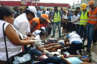 Uno de los simulacros de terremoto que se han hecho en Guayaquil.