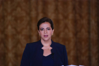 Con 104 votos en la Asamblea se aprueba. censura y destitución de María Paula Romo