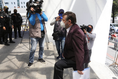 Pasadas las 11:00 se efectuó el acto de disculpas públicas.