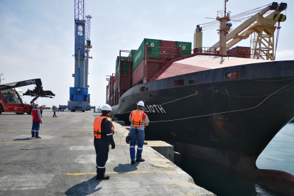 Las operaciones portuarias en Manta están controladas de forma conjunta entre TPM y la Policía.