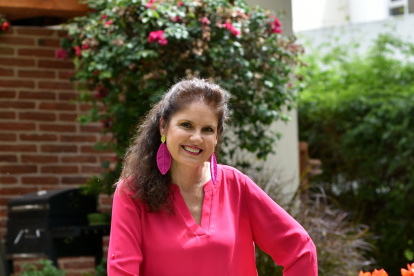 Verónica Arias, ambientalista ecuatoriana



20 de novimebre  2020

KARINA DEFAS 

Agencia (ag-expreso ag-extra ag-quito)