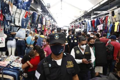 En la bahía de Guayaquil se van a mantener los operativos durante diciembre para evitar aglomeraciones.