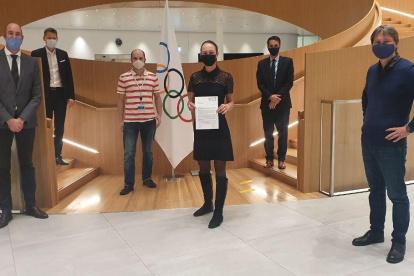 Pugna. El COmité Ejecutivo del COI anunció la medida adoptada.