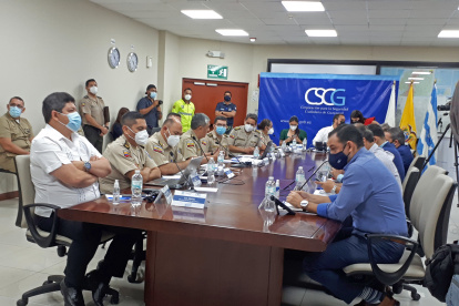 Reunión. Hasta el mediodía del miércoles 9 de diciembre de 2020, se habían analizado las propuestas de tres de las cinco mesas que se crearon.