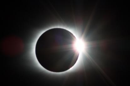 Referencial. El fenómeno podrá ser apreciado en aproximadamente dos horas.