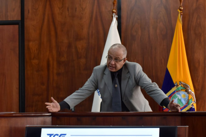 El juez Arturo Cabrera aseguró que la decisiones del TCE se toman sin importar el actor político que se podría beneficiar o perjudicar.