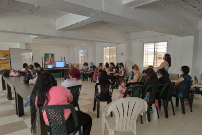 Uno de las capacitaciones dadas en el Refugio Espíritu Santo en fechas anteriores.