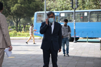 Defensa. Paúl Ocaña es uno de los abogados que defienden a los procesados por el caso de homicidio el 30S.