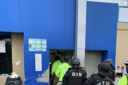 En junio, nueve funcionarios de la cárcel El Rodeo de Portoviejo fueron detenidos como parte de una red delictiva, pero solo tres terminaron sentenciados.