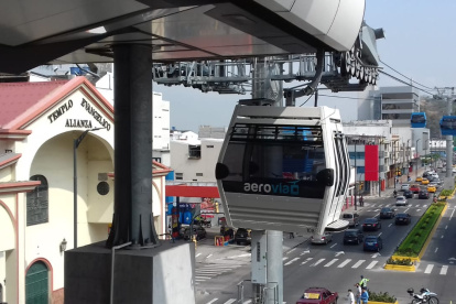 Trasladarse de Durán a Guayaquil en bus tardaba un poco más de 45 minutos. Con la Aerovía, el tiempo se reduce entre 15 y 17 minutos.
