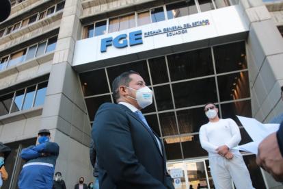 El asambleísta Aleaga pide que la fiscal Diana Salazar se excuse para que pueda iniciar la investigación en su contra.