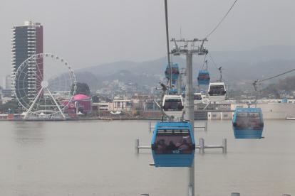 El sistema. Está integrado por 154 cabinas que recorren los 4,1 kilómetros comprendidos entre las 5 estaciones que lo conforman.
Agencia (ag-extra)