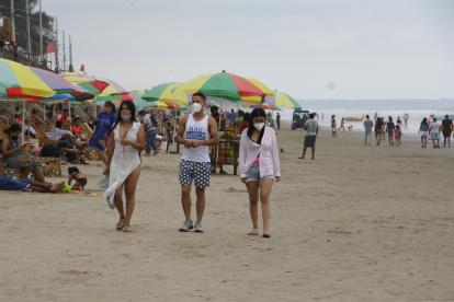 Montañita será uno de los balnearios que permancerán cerrados durante el feriado.