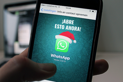Las fiestas navideñas traen consigo una mayor cantidad de mensajes por whatsapp y también virus.