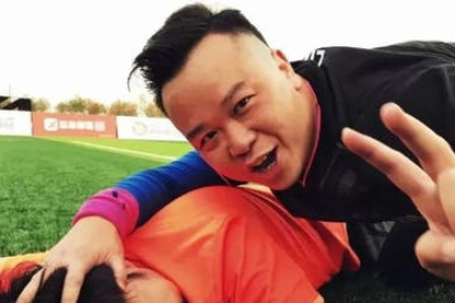 El empresario figuraba en el puesto 870 de la lista de personas más ricas de China elaborada por la revista Hurun.