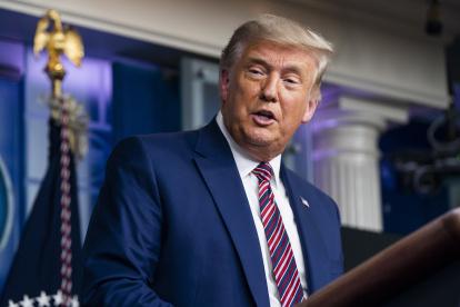 "Como miembros del Congreso y exfiscales, creemos que Donald Trump participó en una solicitud o conspiración para cometer varios delitos electorales", escribieron los legisladores.