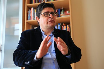 El director ejecutivo de Fundamedios, César Ricaurte,