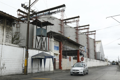 Uno de los casos más emblemáticos de inversiones fallidas del Isspol es Ecuagran y no hay procesados.