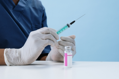 En la tercera semana de enero llegarán a Ecuador las primeras 50.000 dosis.