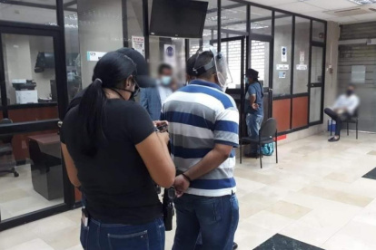 Este viernes fue capturado el supuesto médico.