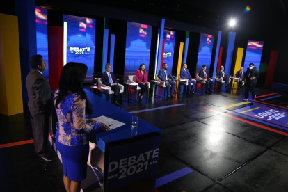 Cada participante presidencial tendrá un minuto con 30 segundos para dar su exposición y un minuto adicional para aclaración o réplica.