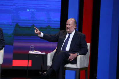 El candidato Isidro Romero busca propone desarrollar una ficha técnica de salud universal.