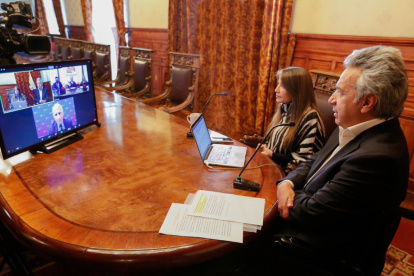 El presidente Moreno en conversaciones con Anthony Fauci, Director del Instituto Nacional de Enfermedades Infecciosas y Alérgicas de EE.UU.