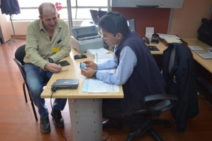 Los trámites de documentos habilitantes para trabajar en la aeronáutica se realizan en las oficinas de la Aviación Civil de Guayaquil y Quito.