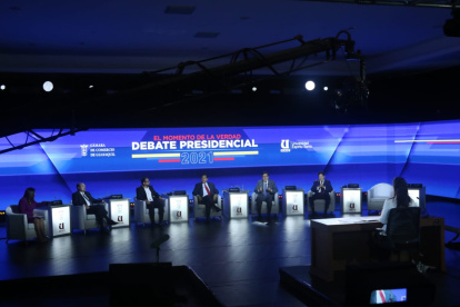 Hoy se enfrentaron los últimos seis candidatos en el segundo debate presidencial.