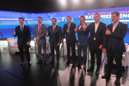 Varias organizaciones de la sociedad civil idean herramientas para facilitar el acceso a los planes de gobierno.