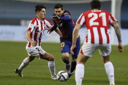 El argentino no vive sus mejores días en el Barcelona. El domingo fue expulsado en la final de la Supercopa de España ante el Ahletic.