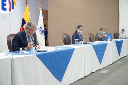 Los consejeros electorales resaltaron que en la sentencia del TCE se reconoce que Justicia Social si hizo elecciones primarias el 20 de agosto pasado.