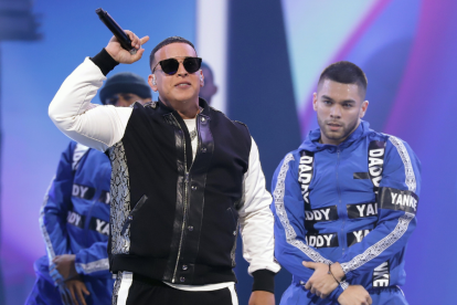 Daddy Yankee en una presentación de su tour 2019.