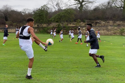 Barcelona trabaja sin problemas en territorio manabita.