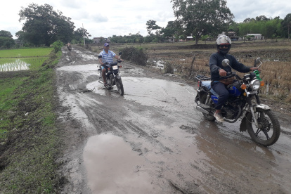 Hecho. Este es el estado de la vía a Julio Rivas, en la que varias motos ya se han dañado, a decir de la ciudadanía.