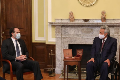 Mauricio Claver-Carone, presidente del BID, en reunión con el presidente Lenín Moreno, en Washington.