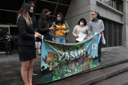 Investigación. El colectivo Yasunidos pidió que se investigue la invalidación de firmas para la consulta de 2014.