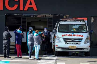 Ecuador experimentó un repunte de más de 3.000 contagios el pasado fin de semana, si bien al inicio de la actual se ha reducido el número de casos a 275 nuevos el lunes y hoy esos 579.