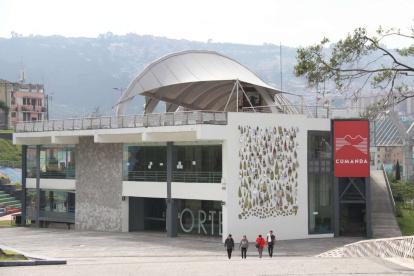 Hasta 2014, el espacio sirvió como una terminal terrestre.