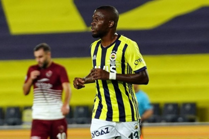 Enner Valencia, delantero del Fenerbahçe, fue clave para la victoria de su conjunto.