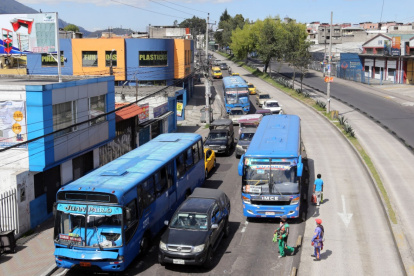 El pasaje subiría en la capital desde marzo.