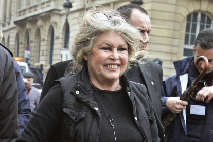 Briggite Bardot vive en Saint Tropez con sus animales.