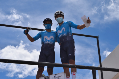 Claves. Sebastián Rodríguez (d) junto a su compañero David Villarreal que fue tercero.