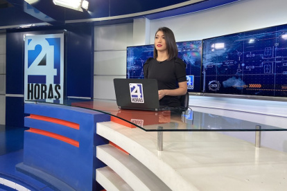 La periodista labora en el canal de televisión Teleamazonas.